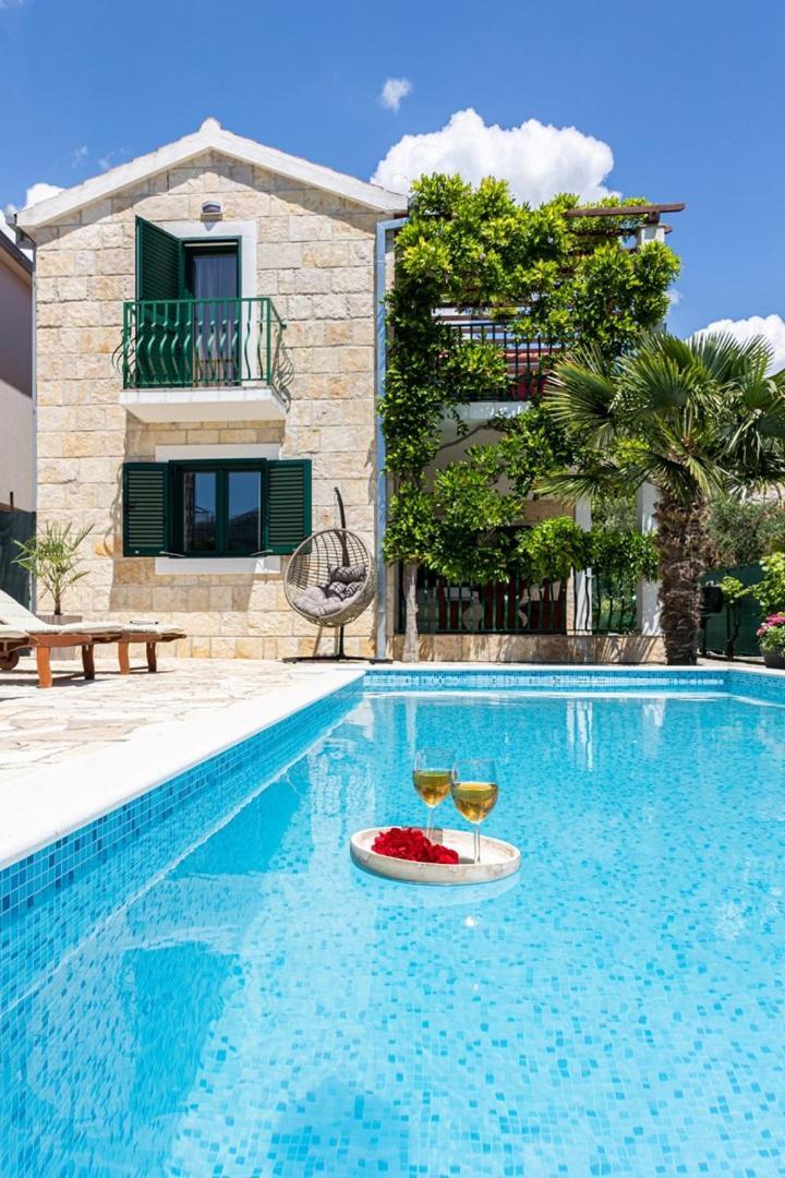 Villa Josip Near Omis , Private Pool Екстер'єр фото