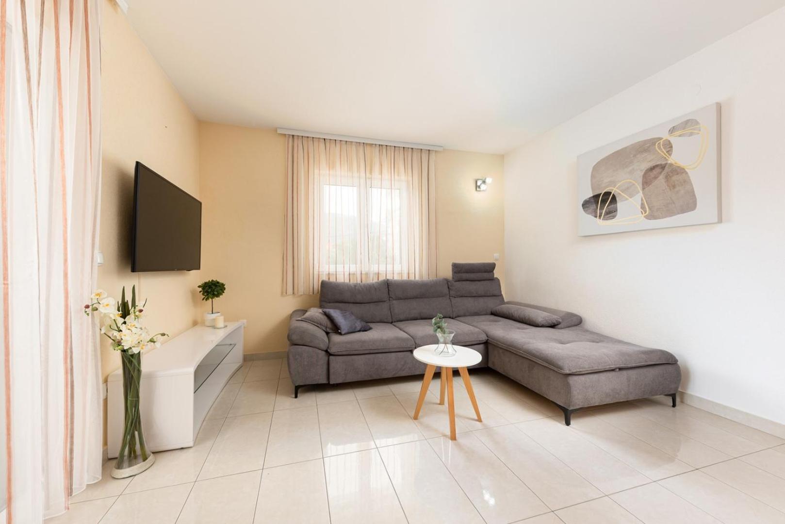 Villa Josip Near Omis , Private Pool Екстер'єр фото